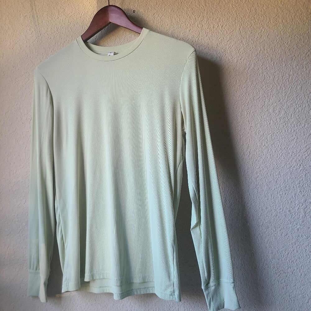 ZYIA ACTIVE Light Green Long Sleeve Shirt Women's Size M
